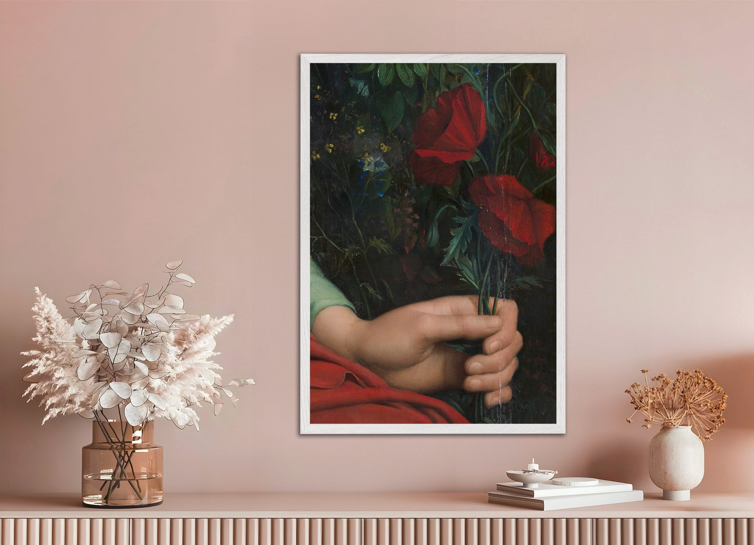 ルイ・ジャンモ「野の花」手のディテール - 赤いチューリップ アートプリント、白い木製フレーム付き