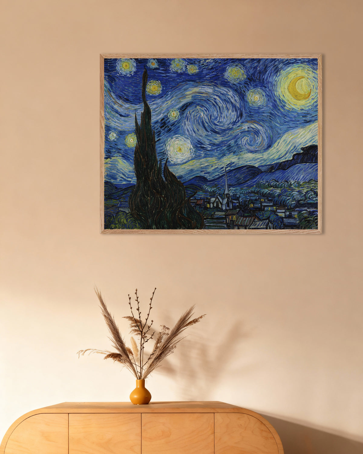 フィンセント・ファン・ゴッホ作《星月夜》（1889年）の、ナチュラルな木製フレーム付きポスター